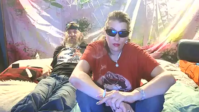 Snapshot of PropertyAndBiker chatting on 05-21-26, 10:17 PropertyAndBiker online show from 05-21-26, 10:17