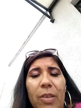 Snapshot of Luna_Dumont chatting on 02-02-25, 09:23 Luna Dumont online show from 02-02-25, 09:23