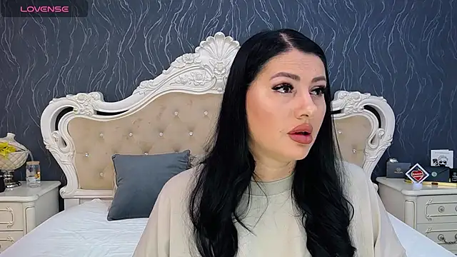 Snapshot of Lauren_Saint chatting on 03-15-25, 09:41 Lauren Saint online show from 03-15-25, 09:41