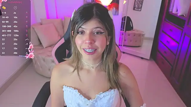 Snapshot of NATAASHA___ chatting on 10-23-25, 03:17 NATAASHA online show from 10-23-25, 03:17