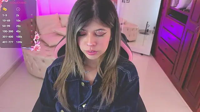 Snapshot of NATAASHA___ chatting on 11-20-25, 03:07 NATAASHA online show from 11-20-25, 03:07