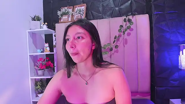 kendall saenz online show from 12-05-25, 07:54