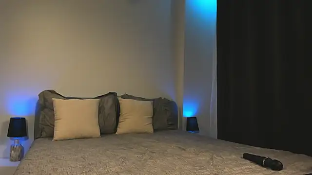 ShySara online show from 02-15-25, 04:01