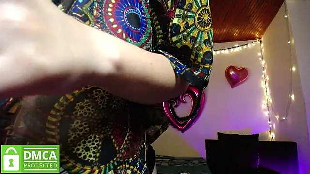 Mr MrsCurie online show from 12-03-24, 02:47