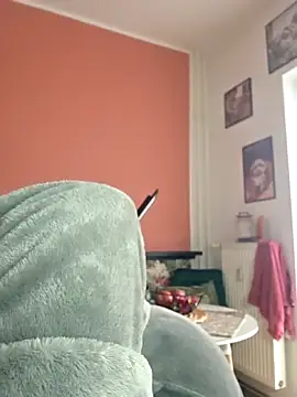 Snapshot of EmilyDiazofficial chatting on 02-08-26, 01:36 EmilyDiazofficial online show from 02-08-26, 01:36