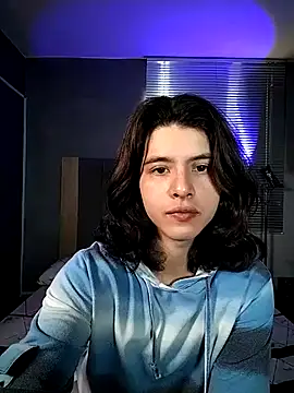 Snapshot of Allen_clark chatting on 06-24-26, 01:21 Allen clark online show from 06-24-26, 01:21