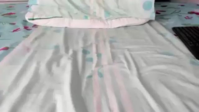 Snapshot of maybelline69 chatting on 11-07-25, 09:59 maybelline69 online show from 11-07-25, 09:59