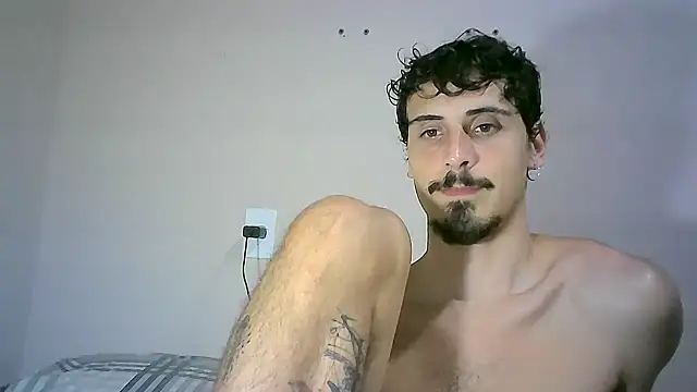 Snapshot of milkoffe chatting on 12-06-24, 04:58 milkoffe online show from 12-06-24, 04:58