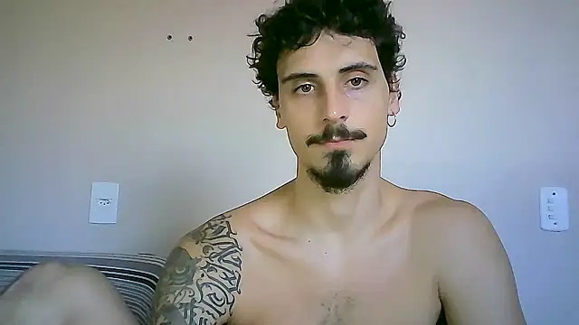 Snapshot of milkoffe chatting on 12-06-24, 05:11 milkoffe online show from 12-06-24, 05:11