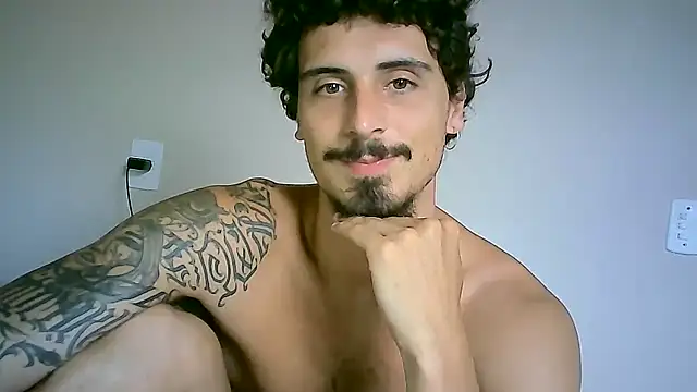 Snapshot of milkoffe chatting on 01-09-25, 04:17 milkoffe online show from 01-09-25, 04:17