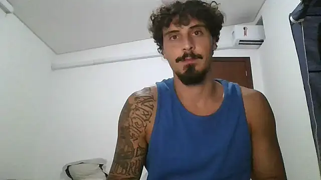 Snapshot of milkoffe chatting on 02-05-26, 04:06 milkoffe online show from 02-05-26, 04:06