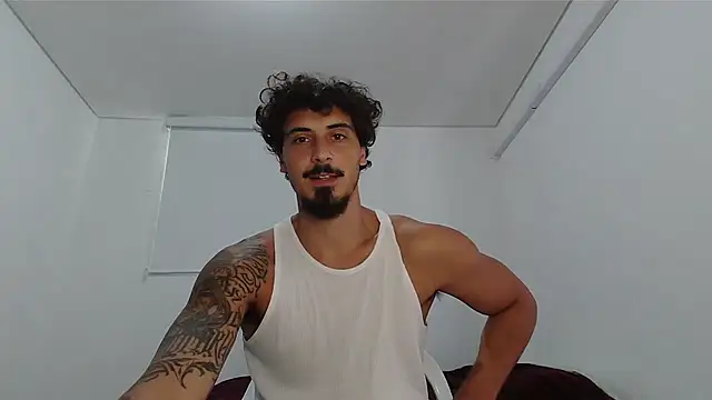 Snapshot of milkoffe chatting on 02-28-26, 01:56 milkoffe online show from 02-28-26, 01:56