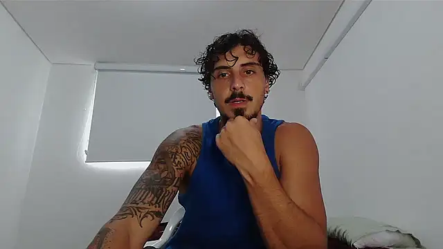 Snapshot of milkoffe chatting on 03-01-26, 06:10 milkoffe online show from 03-01-26, 06:10