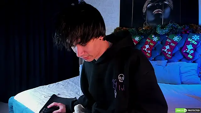 CalvinOwens online show from 12-14-25, 06:23