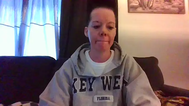 Snapshot of SidneyRaee chatting on 01-04-25, 09:52 SidneyRaee online show from 01-04-25, 09:52
