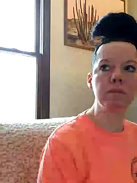 Snapshot of SidneyRaee chatting on 01-10-25, 04:09 SidneyRaee online show from 01-10-25, 04:09