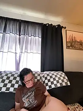 Snapshot of SidneyRaee chatting on 01-22-25, 07:13 SidneyRaee online show from 01-22-25, 07:13