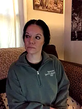 Snapshot of SidneyRaee chatting on 10-09-25, 03:54 SidneyRaee online show from 10-09-25, 03:54