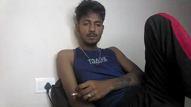 Snapshot of just_fucks chatting on 10-14-25, 05:47 just fucks online show from 10-14-25, 05:47