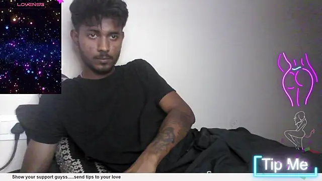 Snapshot of just_fucks chatting on 10-24-25, 07:21 just fucks online show from 10-24-25, 07:21