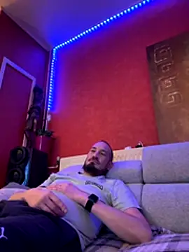 Snapshot of Denislamalice34 chatting on 11-19-25, 09:26 Denislamalice34 online show from 11-19-25, 09:26