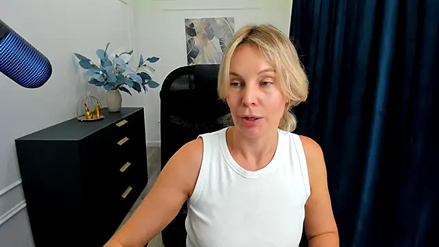 Sinty Devis online show from 09-21-25, 11:45