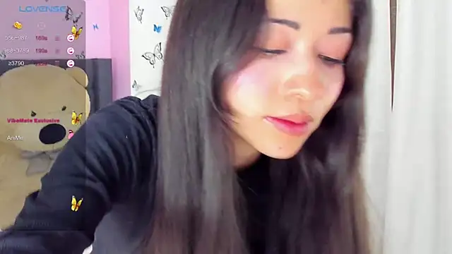 SophiaLiu online show from 02-05-25, 02:51