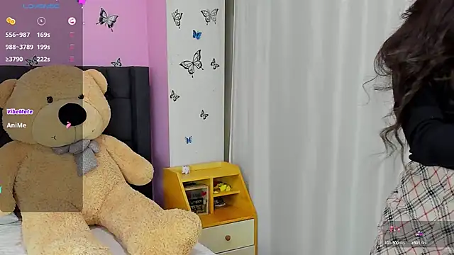 SophiaLiu online show from 03-23-25, 01:42