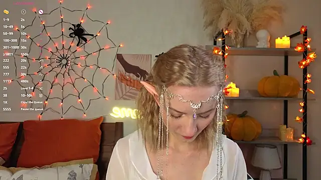 IdaValenti online show from 10-30-25, 11:05