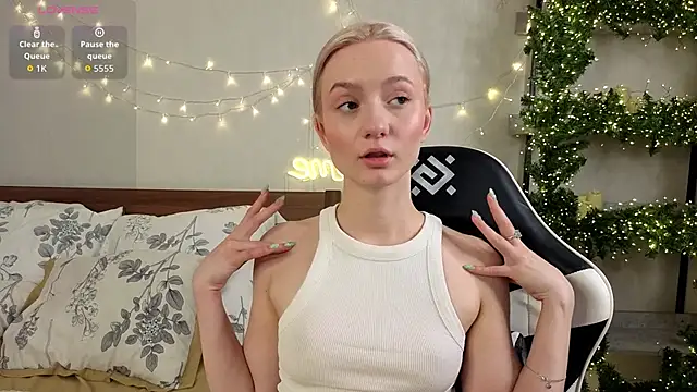 IdaValenti online show from 03-07-26, 11:24