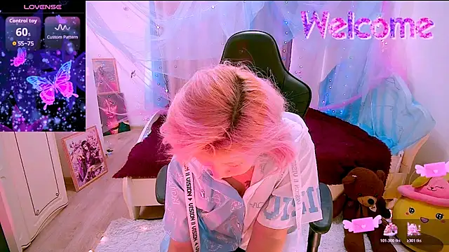 Akemilun online show from 11-28-25, 08:28