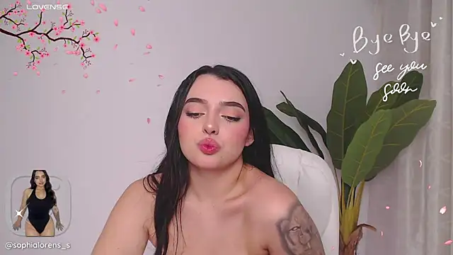 sophialorens s online show from 02-21-25, 06:04
