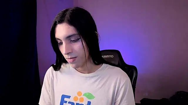 Snapshot of angelitofemboy chatting on 05-30-26, 10:12 angelitofemboy online show from 05-30-26, 10:12