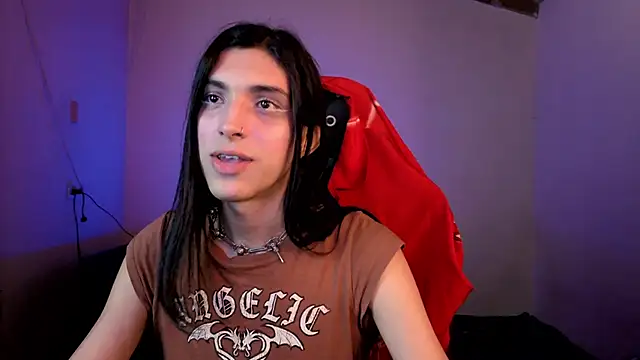 Snapshot of angelitofemboy chatting on 06-18-26, 11:20 angelitofemboy online show from 06-18-26, 11:20