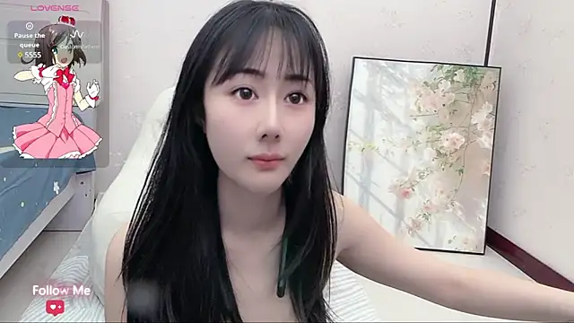 qiqi-- online show from 01-14-25, 06:56