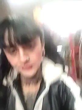 emma onassis 17 online show from 01-29-25, 03:54