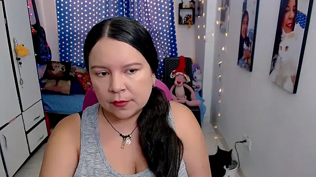 claryssa  online show from 12-02-25, 07:53