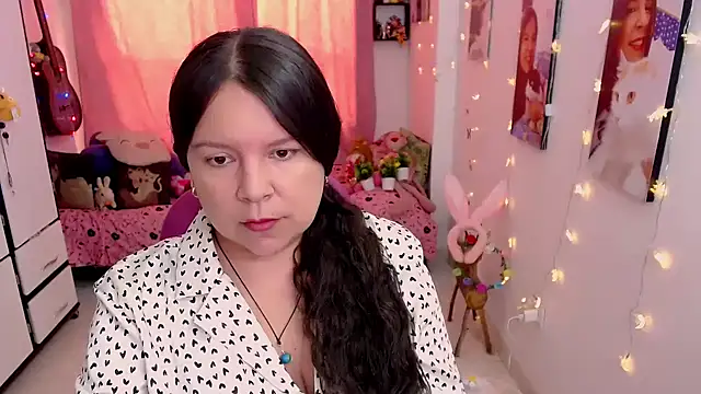 claryssa  online show from 04-02-26, 06:05