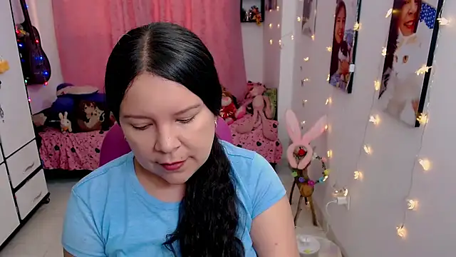 claryssa  online show from 04-14-26, 10:27