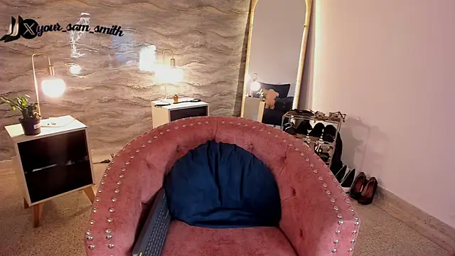 Snapshot of samara_smithh chatting on 09-18-25, 11:56 samara smithh online show from 09-18-25, 11:56