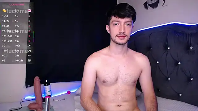 Snapshot of henry_diiaz chatting on 11-14-25, 08:24 henry diiaz online show from 11-14-25, 08:24