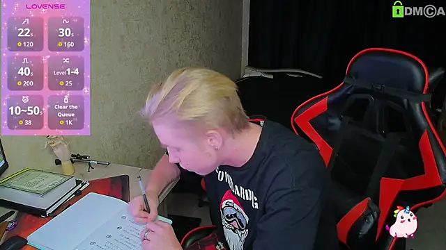 Alexis Gordon online show from 09-14-25, 08:08