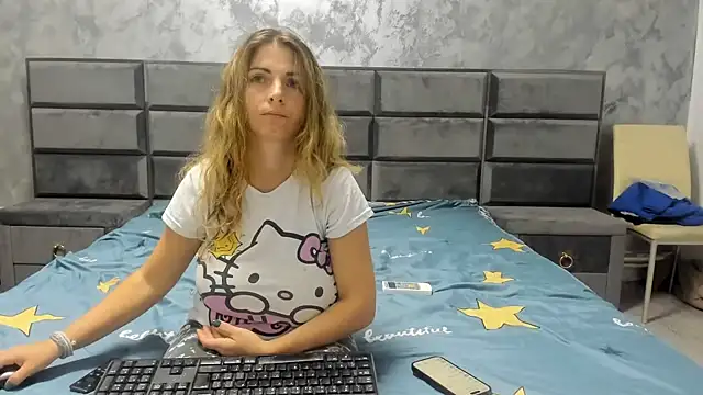 Hottalicia2 online show from 10-20-25, 07:47