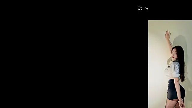 Snapshot of -Aricia- chatting on 05-06-26, 04:34 -Aricia- online show from 05-06-26, 04:34