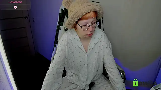 Melissa Wells online show from 12-04-25, 09:01