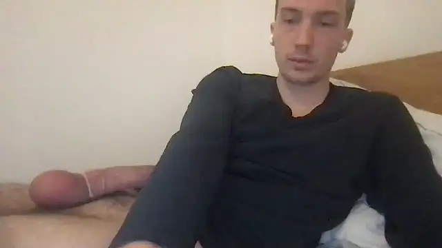 Snapshot of hungandfun05 chatting on 12-10-24, 01:55 hungandfun05 online show from 12-10-24, 01:55