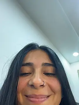 Meganmilk1 online show from 06-01-26, 01:57