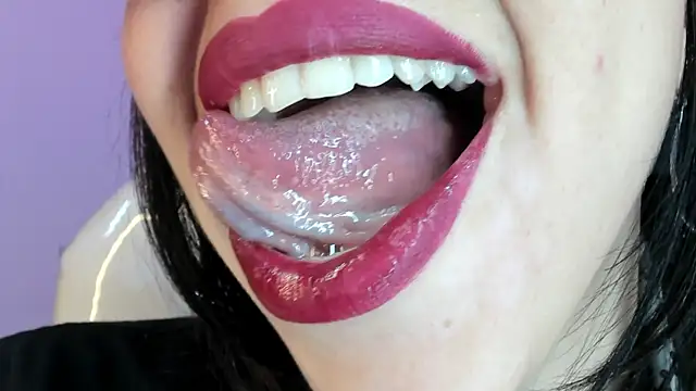 Snapshot of Katty_mouth chatting on 06-30-26, 05:36 Katty mouth online show from 06-30-26, 05:36