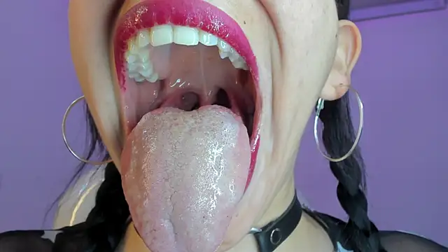 Snapshot of Katty_mouth chatting on 07-05-26, 05:31 Katty mouth online show from 07-05-26, 05:31