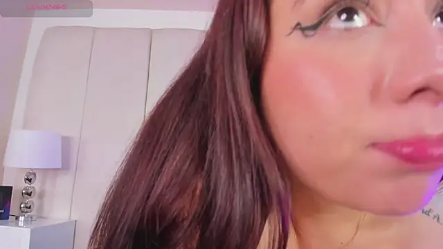 Snapshot of Luciana_66 chatting on 01-07-25, 02:53 Luciana 66 online show from 01-07-25, 02:53